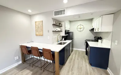 NEW Central Buckhead Apt Atlanta Gem