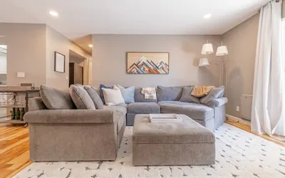 Vibrant Boho Family Home 3 Bed Pet Friendly UNR