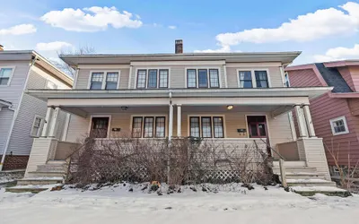 Tibet Twins 1 Cozy Stay for 6