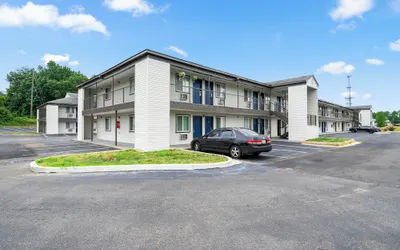 Efficiency Lodge - Kennesaw GA