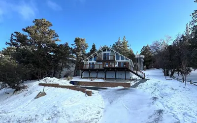 Moonridge Chalet