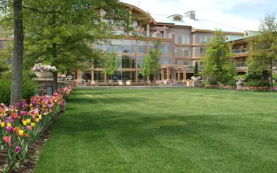 The Lodge at Turning Stone Resort Casino