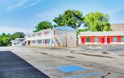 Hometown INN