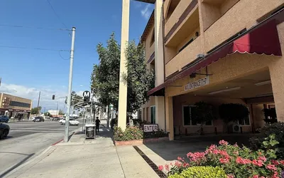 Garvey Inn