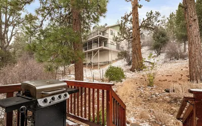 Rocky Top Retreat