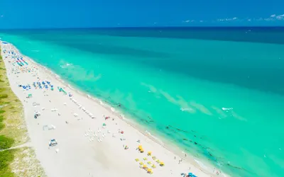 Luxury Vacation Rentals in South Beach by LRMB