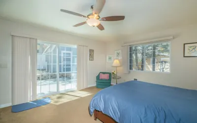 Glenview Getaway