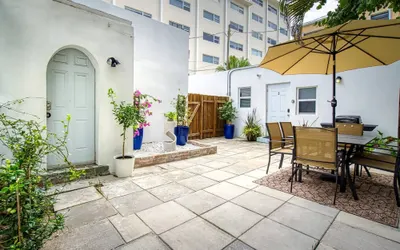 Casa Roselle Full 2 2