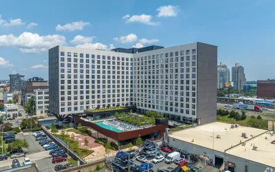 Luxury Apartments by Hyatus at Old City