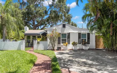 NEW Sunset Serenity - South Tampa Home With Pool