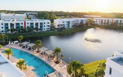 Daytona 3BR Getaway Pool, Gym, Pet Friendly