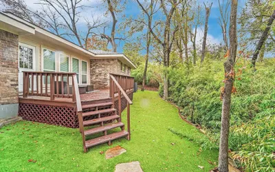 Serene Deck 10 Mins Garland City Square