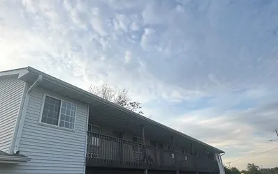 Oasis Inn Kenosha