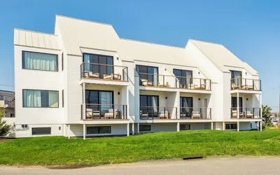 Offshore Residences