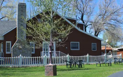 Silver Maple Inn and The Cain House
