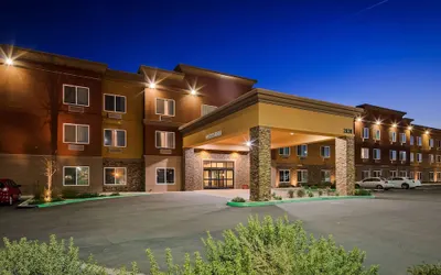 Wyndham Garden Lancaster CA