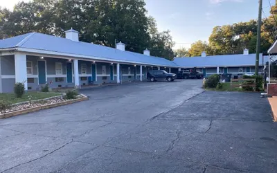 Budget Inn Express