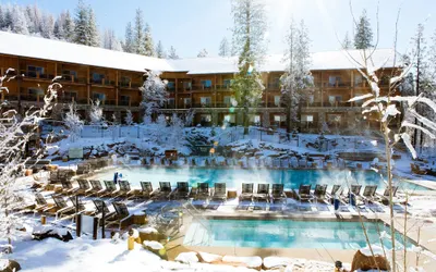 Rush Creek Lodge and Spa at Yosemite