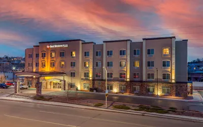 Best Western Plus Gallup Inn & Suites