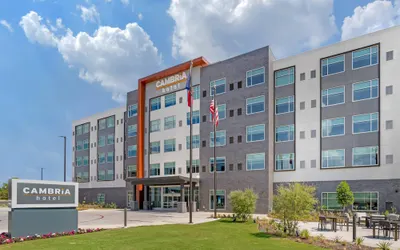 Cambria Hotel Fort Worth - Medical Center