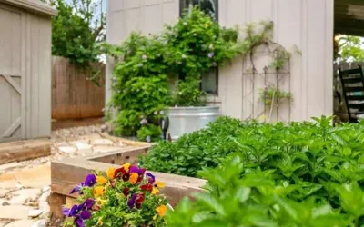 Remmler Nest Hot-tub Prime Location 3-blks to Main!