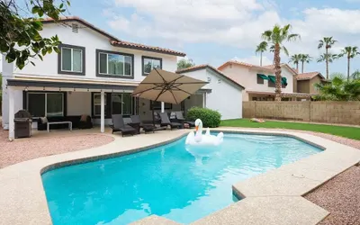Sereno - Sparkling Pool - Near Scottsdale Quarter