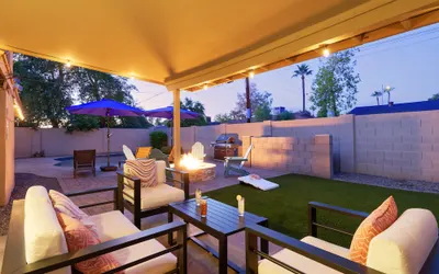 Old Town Saguaro - Pool - Fire Pit- Heart of Old Town