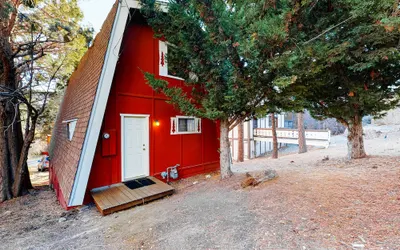 Lazy Bear Barn #124