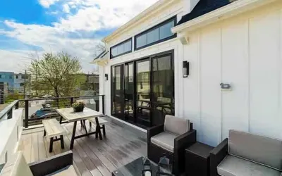 Jungle House Designer Residences – Downtown Columbus