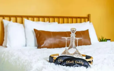 Jungle House Boutique Residences – Downtown Columbus & Short North