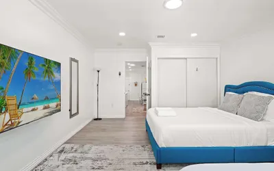 Spacious & Bright Home Fully Equipped