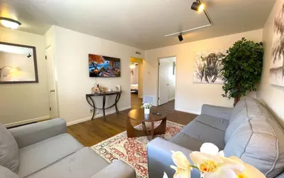 Campbell Cozy Bright 2B 1b AC Close to Downtown