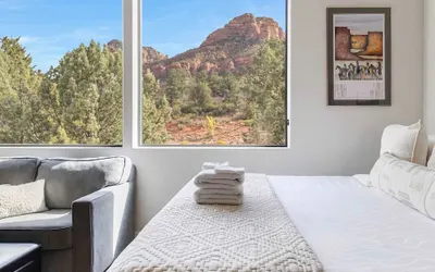 Mammoth Rock Retreat-villa Amazing Views-sleeps 4