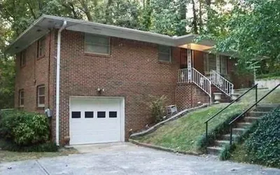 Rose Drive Brickstone 8