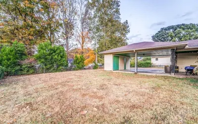 Pinecrest Cottage