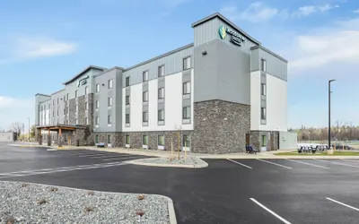 WoodSpring Suites Medford near I-5