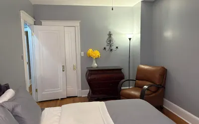 The Elegant Spring House Loft