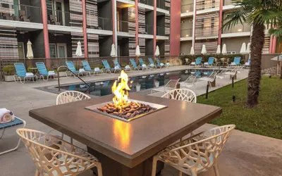 The Cabins at East Austin Hotel