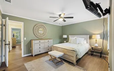 Stylish 2BR Townhome Near Bradley Beach + Pool