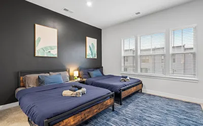 Luxe King 3BR Townhouse Uptown Charlotte