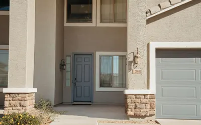 Large Family Home Near Phoenix