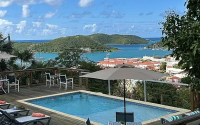 The Green Iguana Hotel