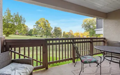 Fairway Retreat Stay for 6