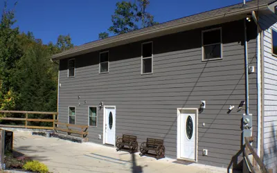 Vixen Run 4 Bedroom Cabin