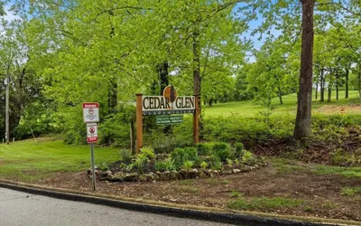 Relaxing Lakefront Condo w/ 2 Heated Pools, Boat Ramp & Slip, Near Golf & Parks