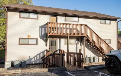 Boat Slip & Ramp- Trailer Parking- Lakefront Pool