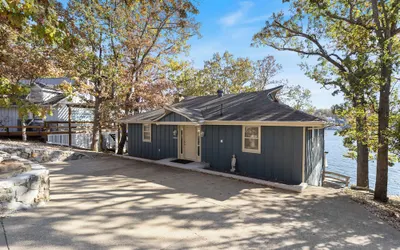 Expansive Decks, Firepit, Stunning Views All Over