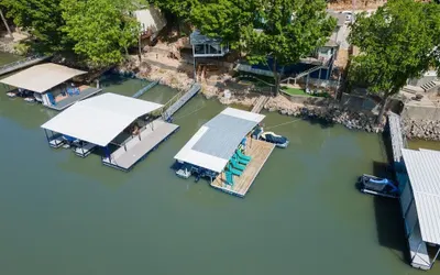 Private Dock, Bunkhouse, Firepit & Kayaks at Mm45