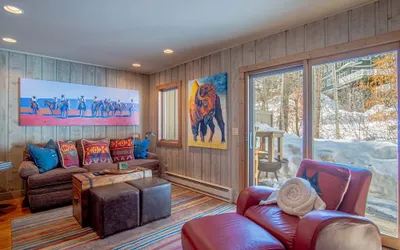 Andora Alpine Retreat - 2BD in Downtown Ketchum