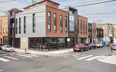 Sosuite at The Queen - Queen Village